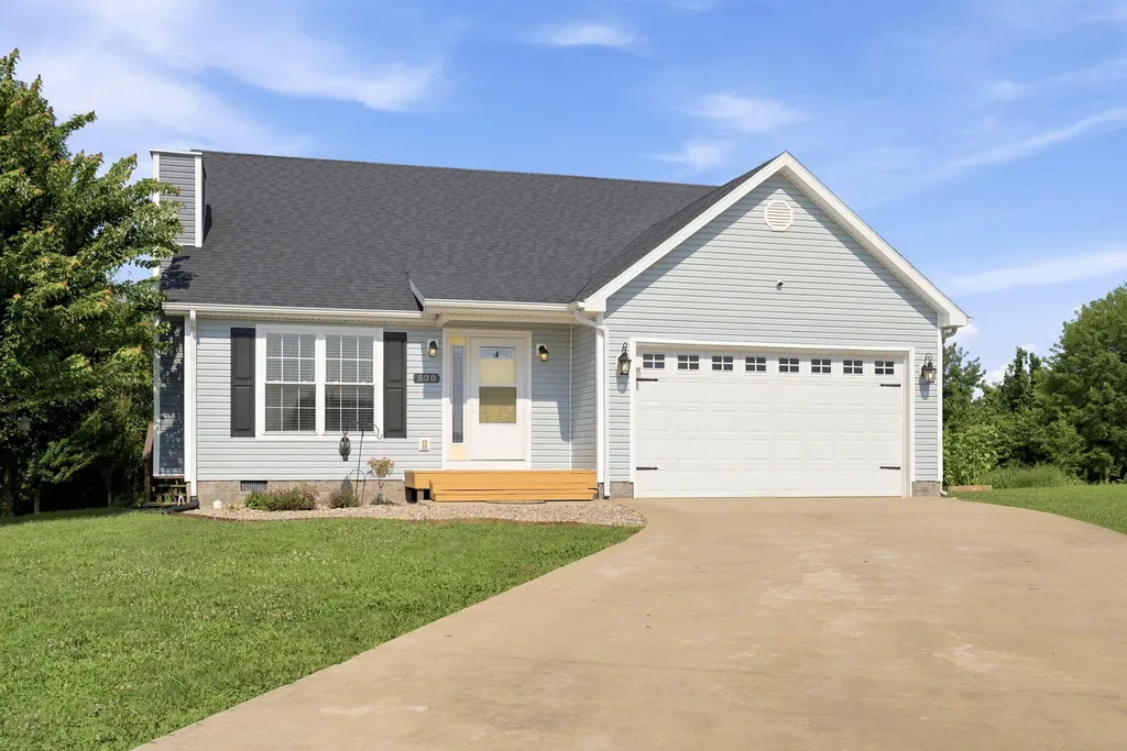 520 W Classic Village Lane Mt Sterling KY 40353