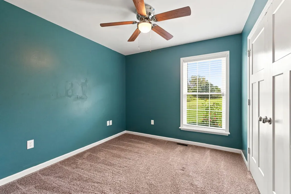 520 W Classic Village Lane Mt Sterling KY 40353