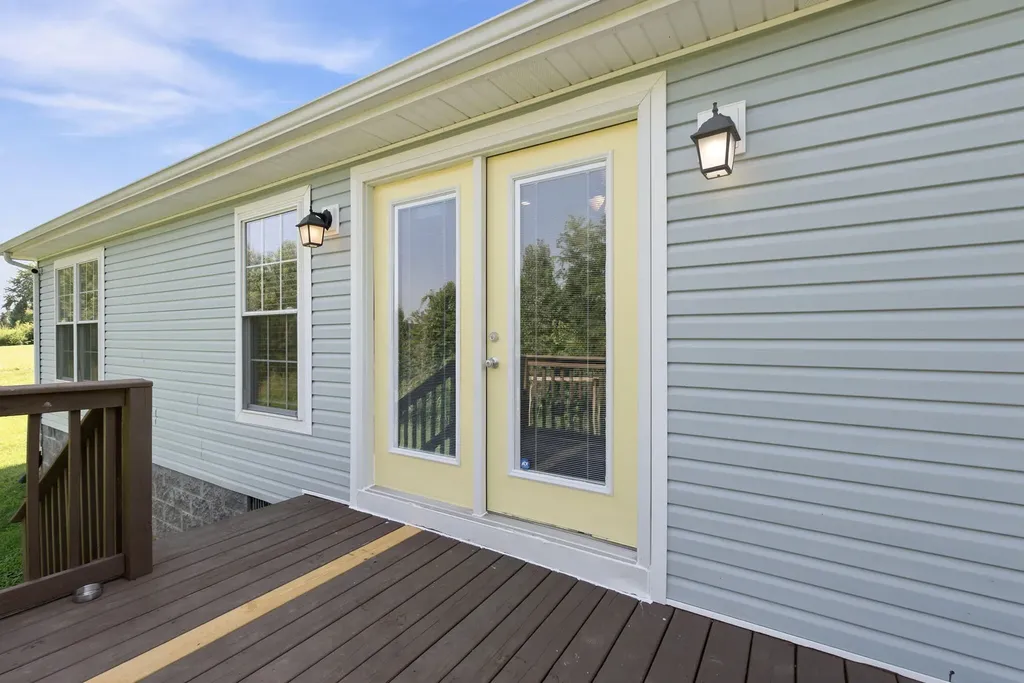 520 W Classic Village Lane Mt Sterling KY 40353