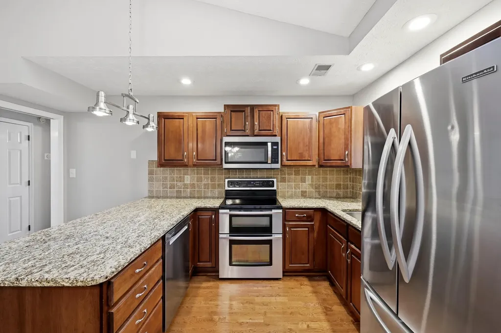 4513 Hartland Parkway Lexington KY 40515