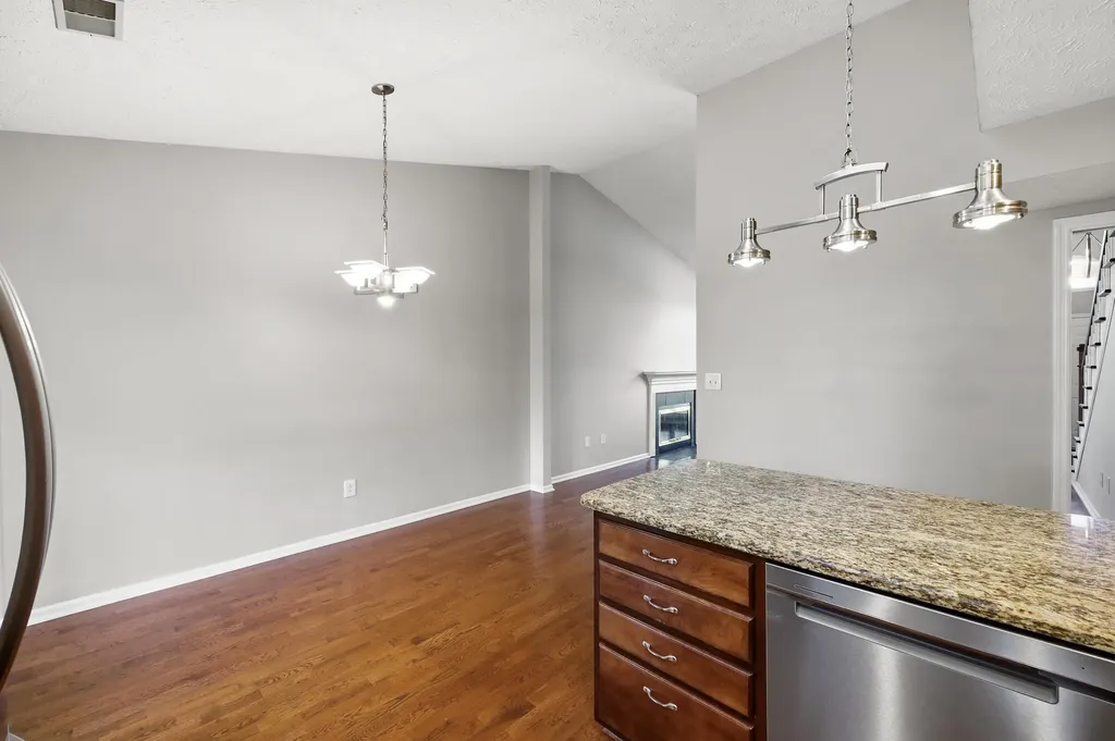 4513 Hartland Parkway Lexington KY 40515