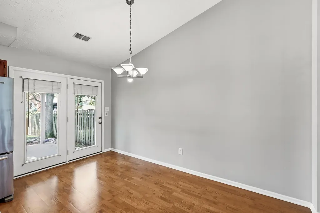4513 Hartland Parkway Lexington KY 40515