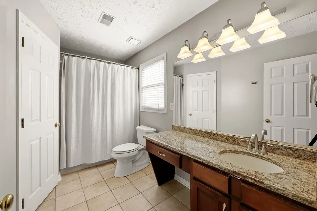 4513 Hartland Parkway Lexington KY 40515