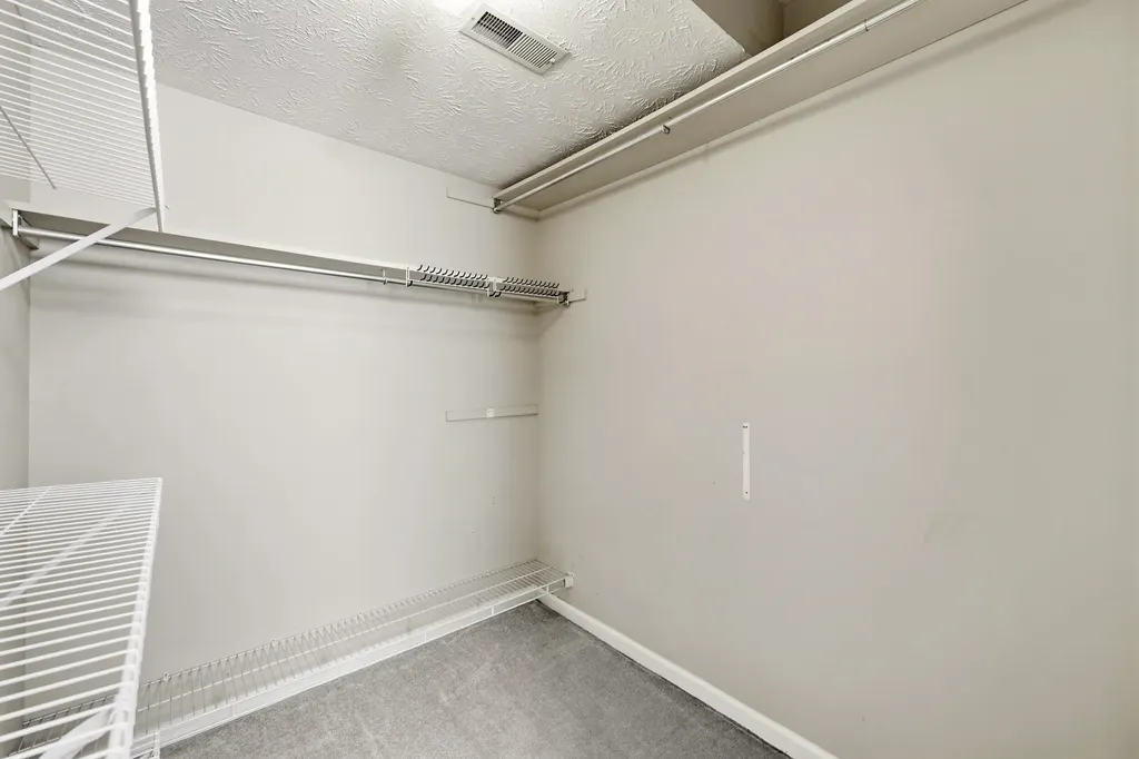 4513 Hartland Parkway Lexington KY 40515
