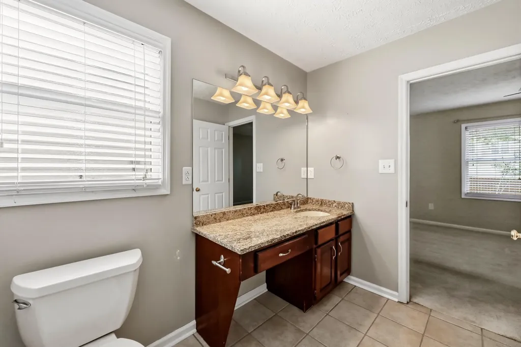 4513 Hartland Parkway Lexington KY 40515