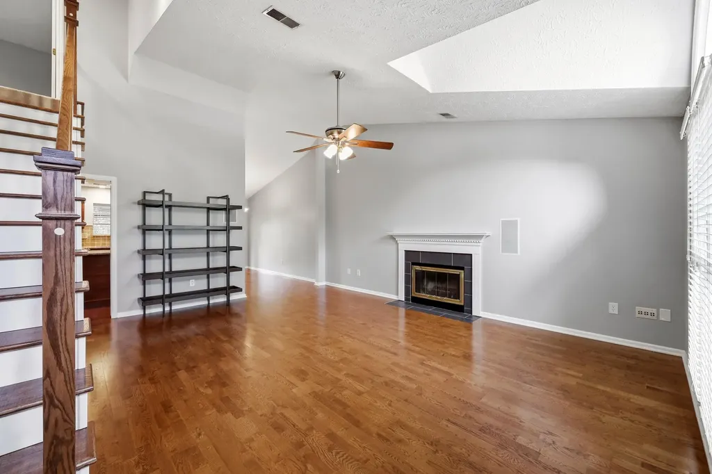 4513 Hartland Parkway Lexington KY 40515