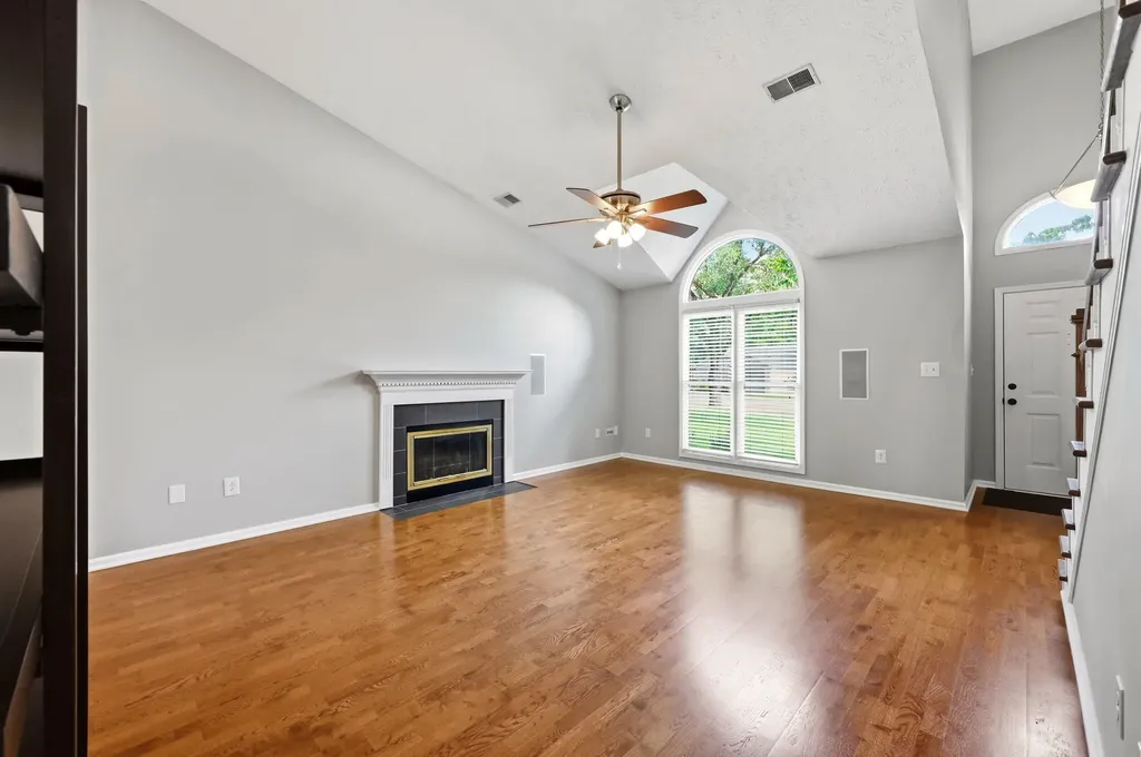 4513 Hartland Parkway Lexington KY 40515