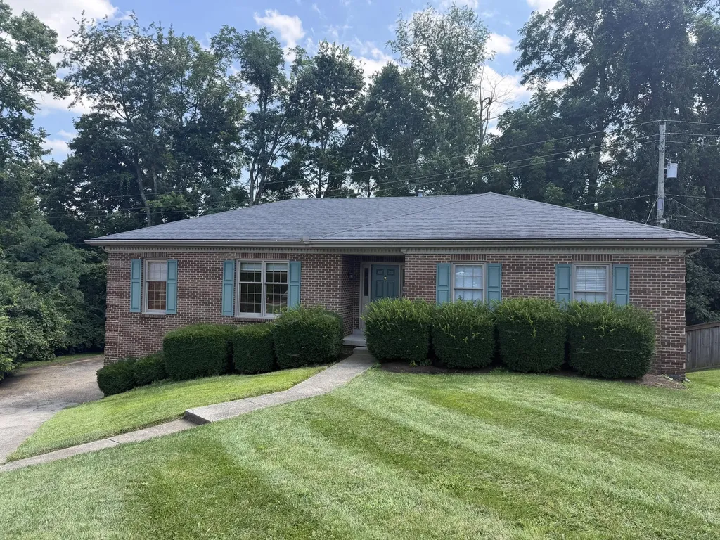 1112 Pepperhill Circle Lexington KY 40502