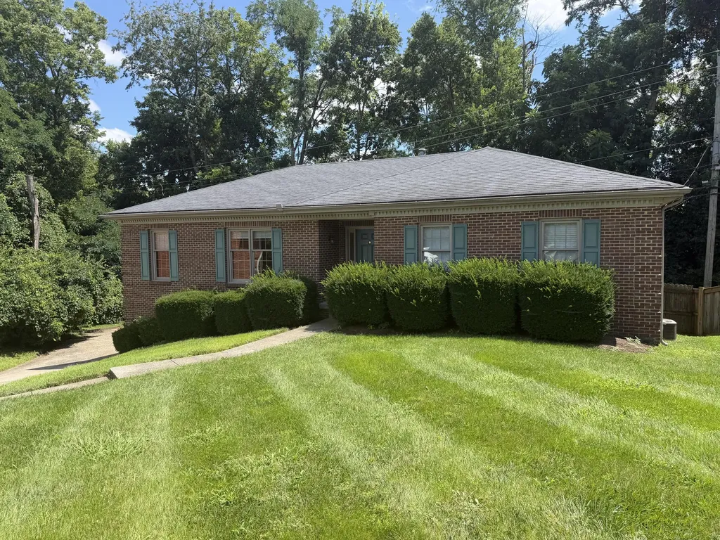 1112 Pepperhill Circle Lexington KY 40502