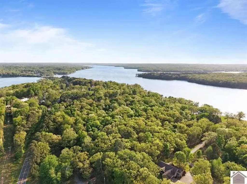 Lot 19 & 20 Post Oak Road Benton KY 42025