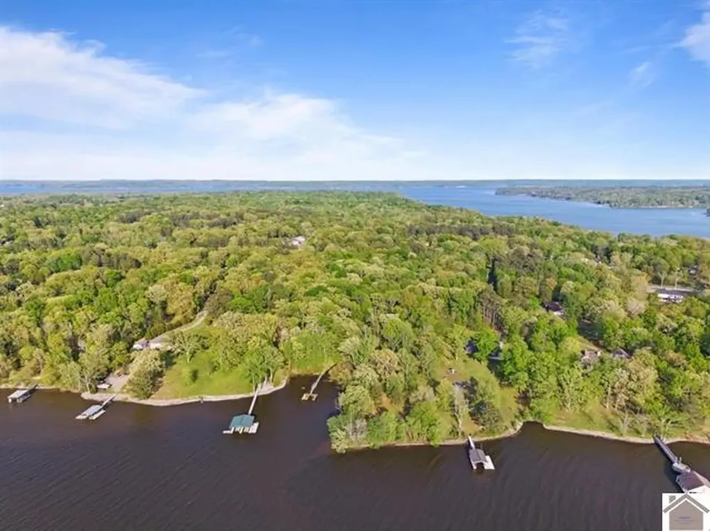 Lot 19 & 20 Post Oak Road Benton KY 42025