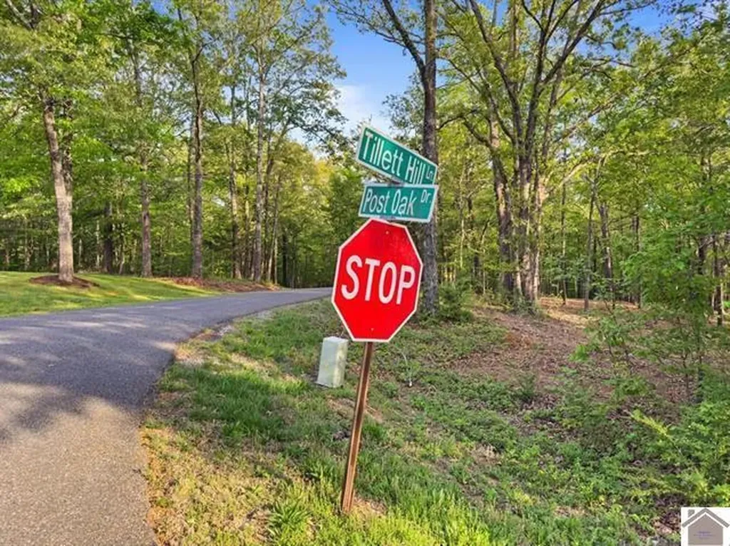 Lot 19 & 20 Post Oak Road Benton KY 42025