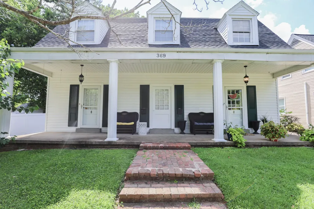 369 Wallace Lane Paducah KY 42001