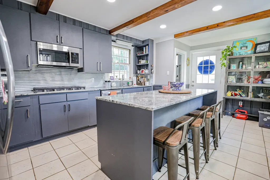 369 Wallace Lane Paducah KY 42001
