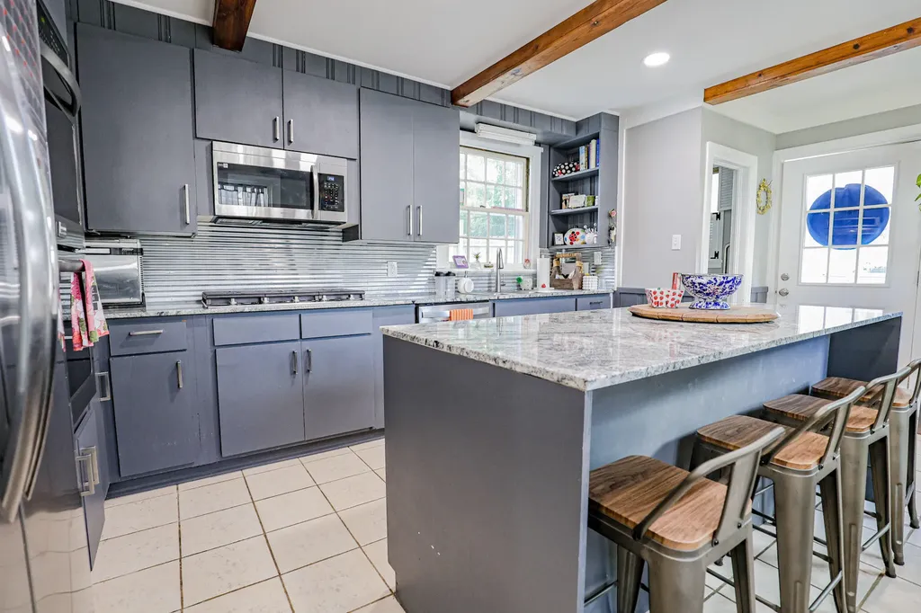 369 Wallace Lane Paducah KY 42001