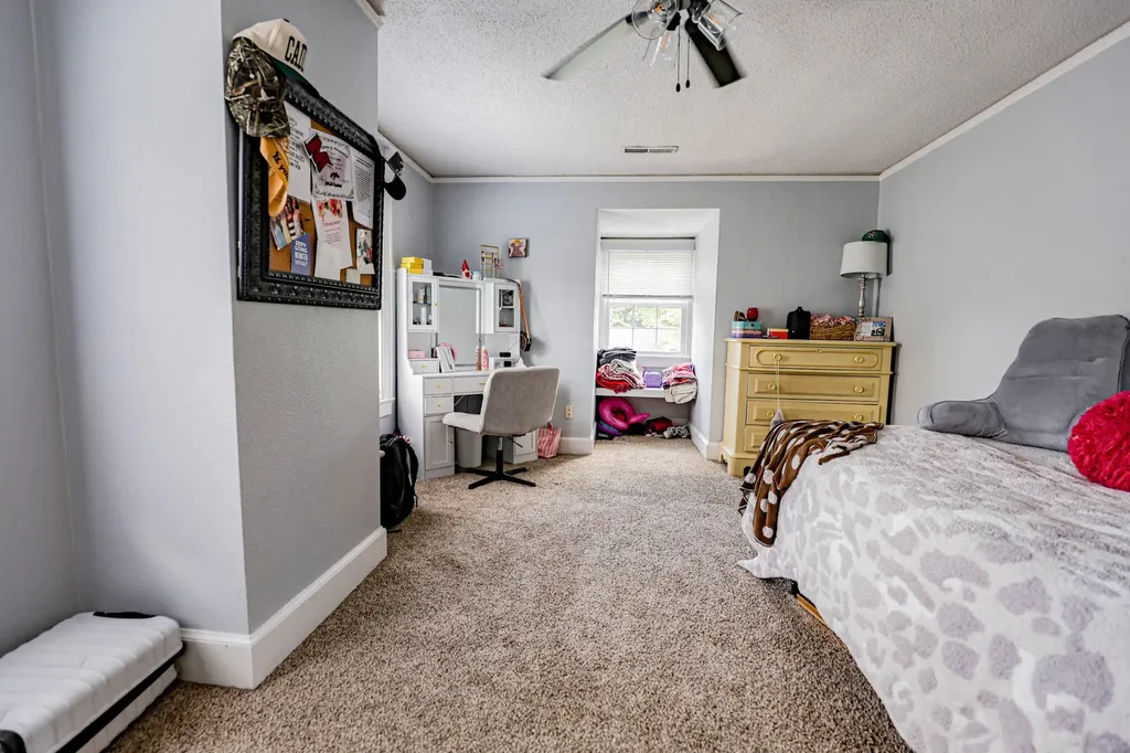 369 Wallace Lane Paducah KY 42001