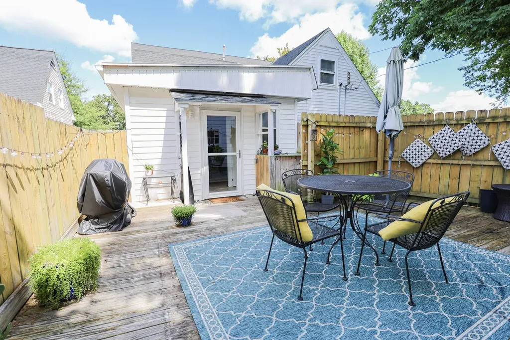 369 Wallace Lane Paducah KY 42001