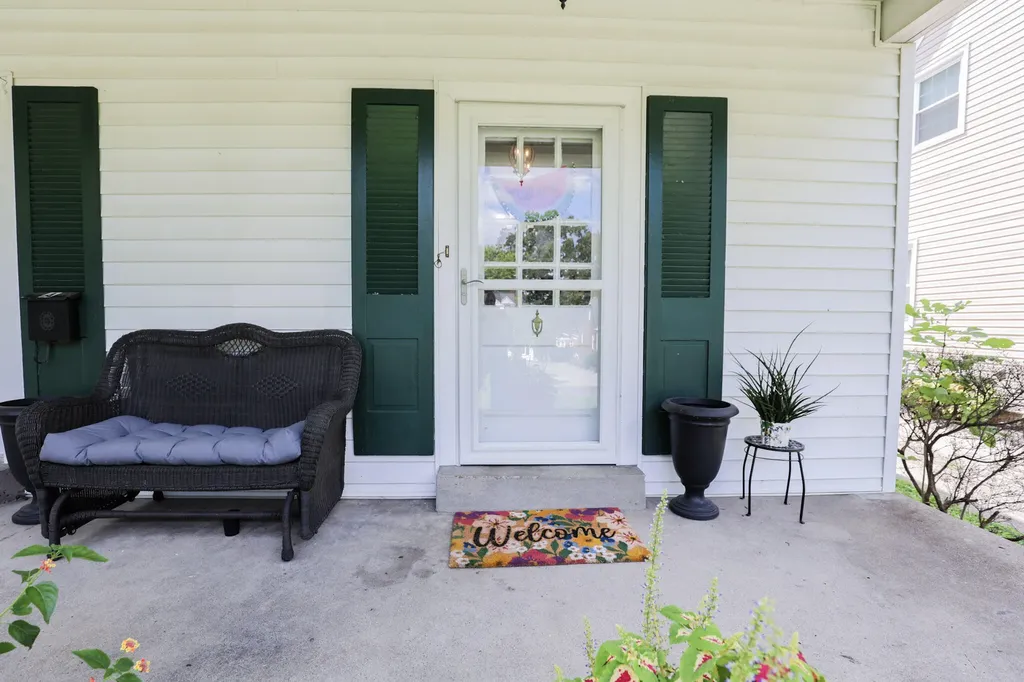 369 Wallace Lane Paducah KY 42001