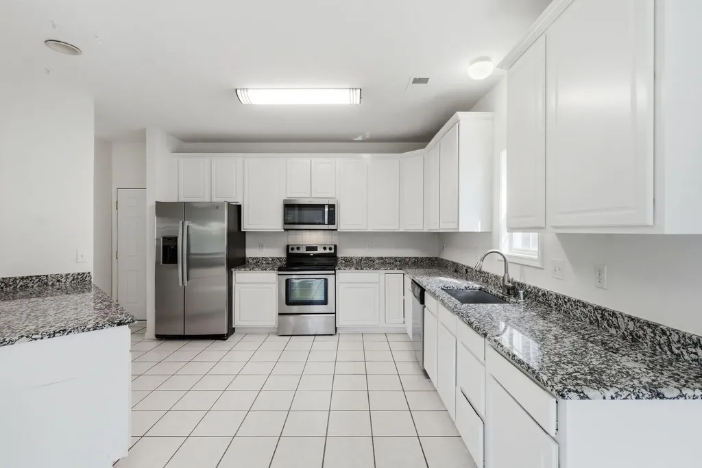 597 Hopewell Park Lexington KY 40511
