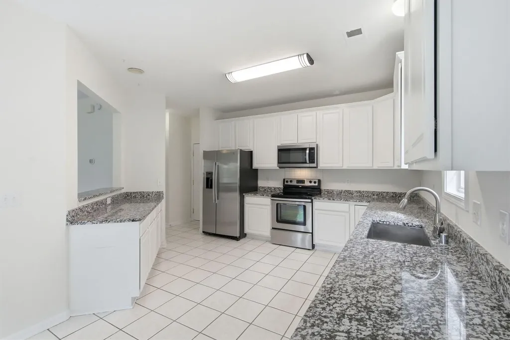 597 Hopewell Park Lexington KY 40511