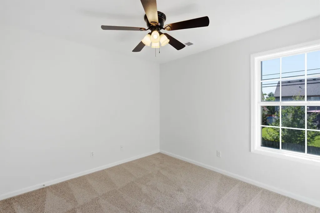 597 Hopewell Park Lexington KY 40511
