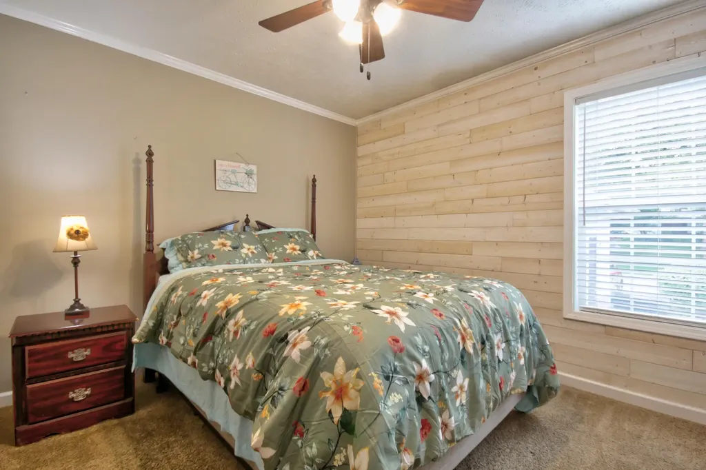 1838 Chaney Ridge Road London KY 40741