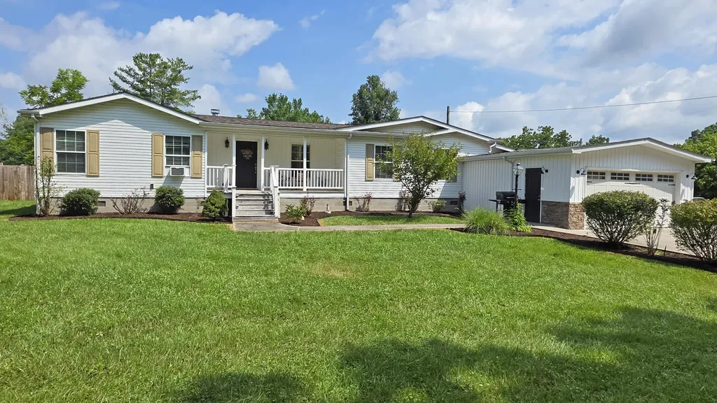 1838 Chaney Ridge Road London KY 40741