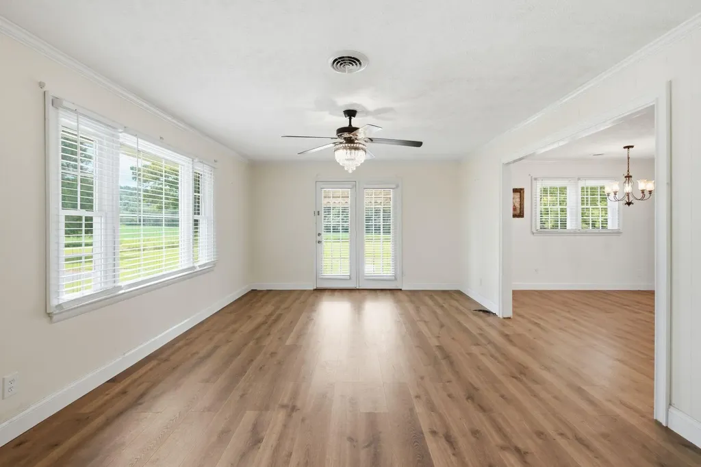 130 White Road Brownsville KY 42210