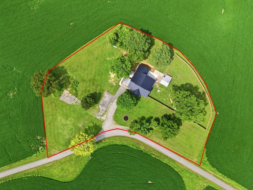 130 White Road Brownsville KY 42210