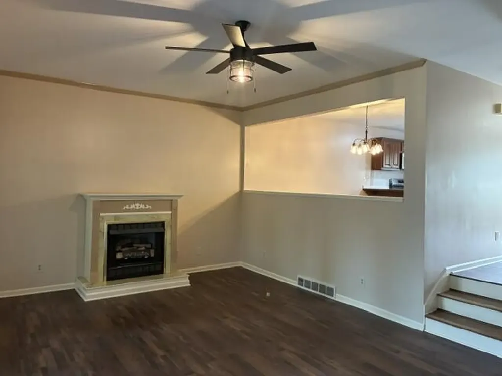 304 Persimmon Way Harrodsburg KY 40330