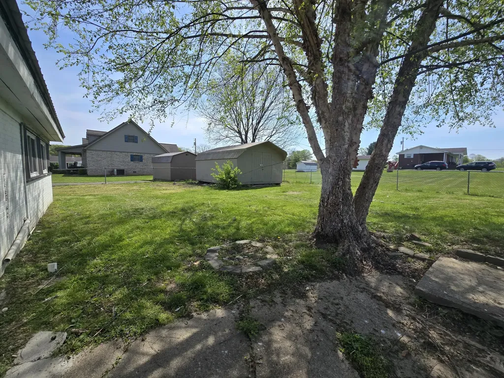 77 Curd Road Williamsburg KY 40769