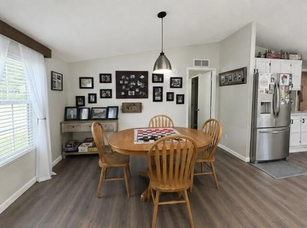 1951 Angel Ridge Road Hustonville KY 40437