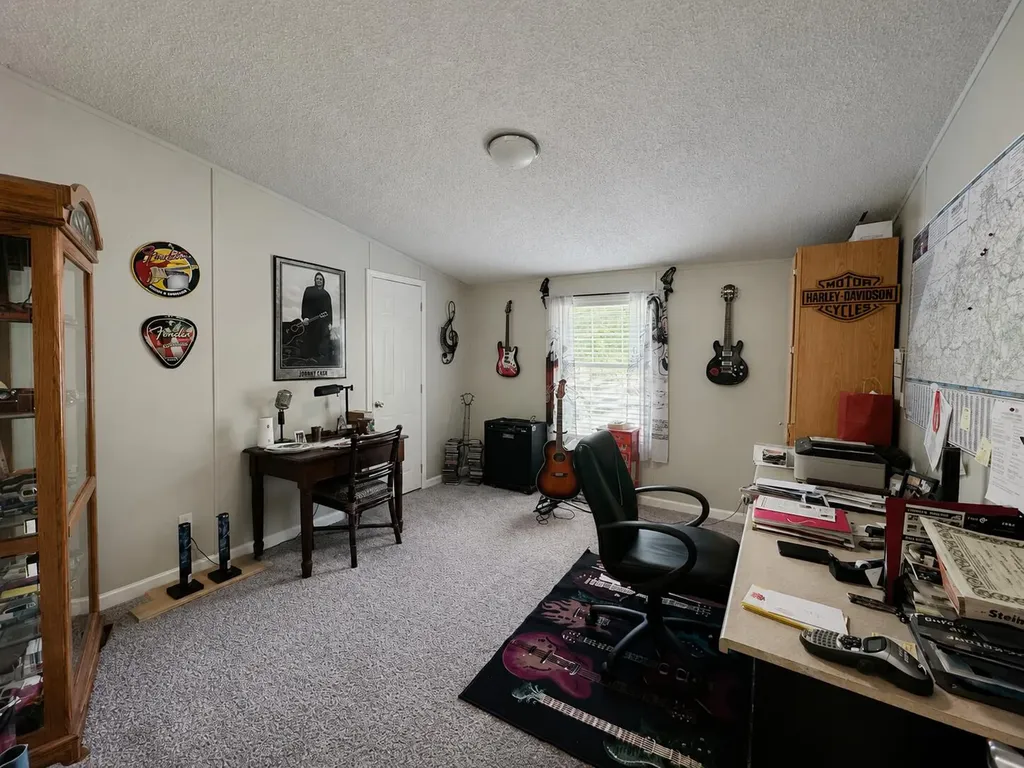 1951 Angel Ridge Road Hustonville KY 40437