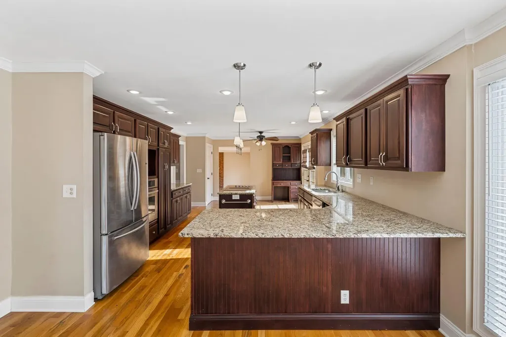 1116 Shagbark Lane Lexington KY 40515