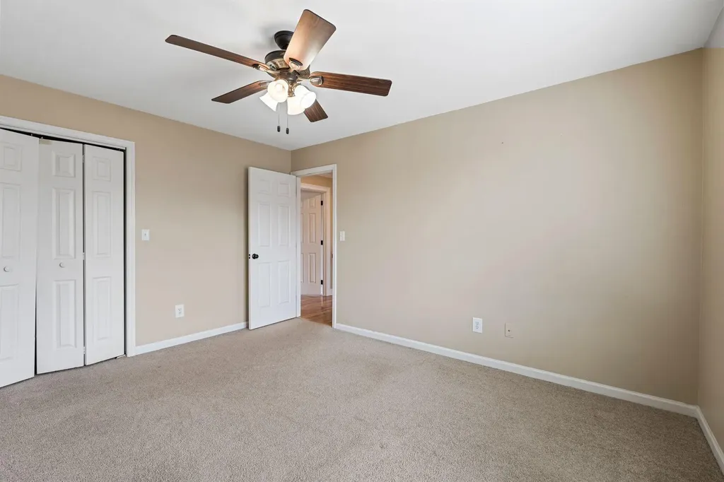 1116 Shagbark Lane Lexington KY 40515