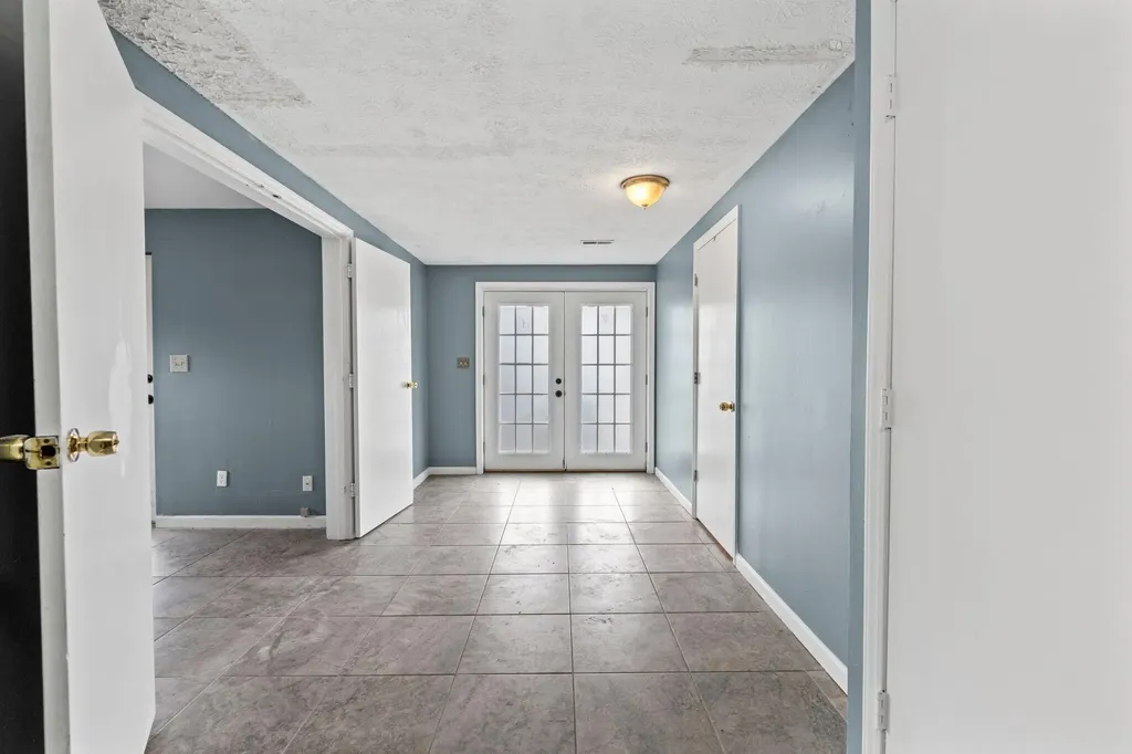 1116 Shagbark Lane Lexington KY 40515