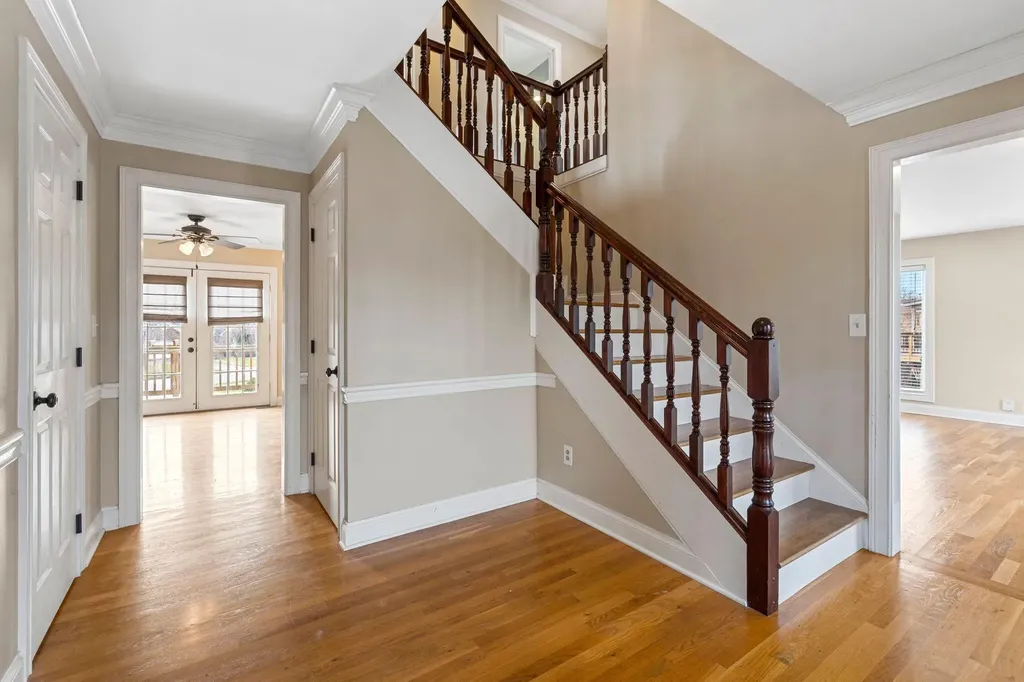 1116 Shagbark Lane Lexington KY 40515