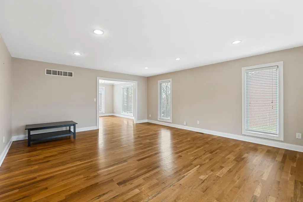 1116 Shagbark Lane Lexington KY 40515