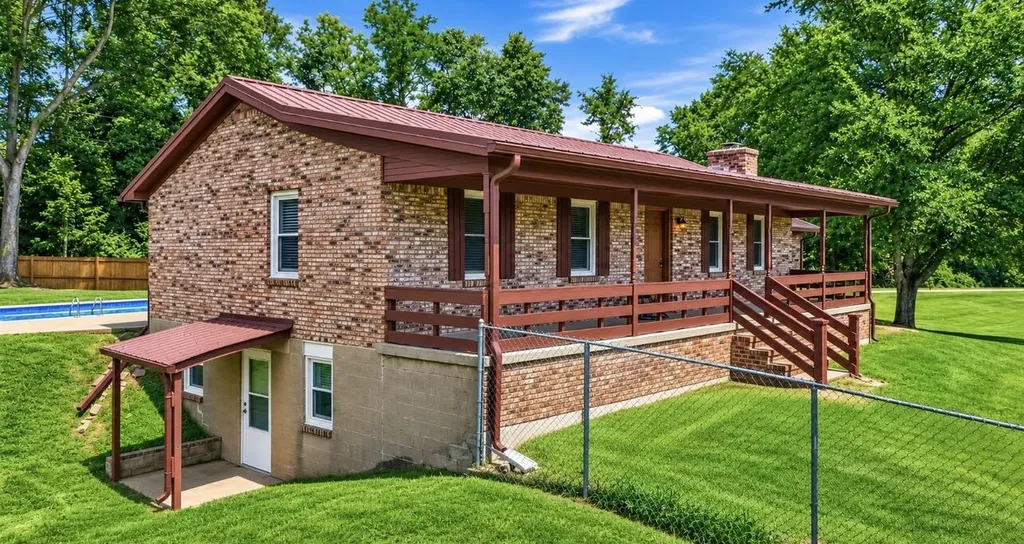 1780 Stoner-ephesus Road Winchester KY 40391