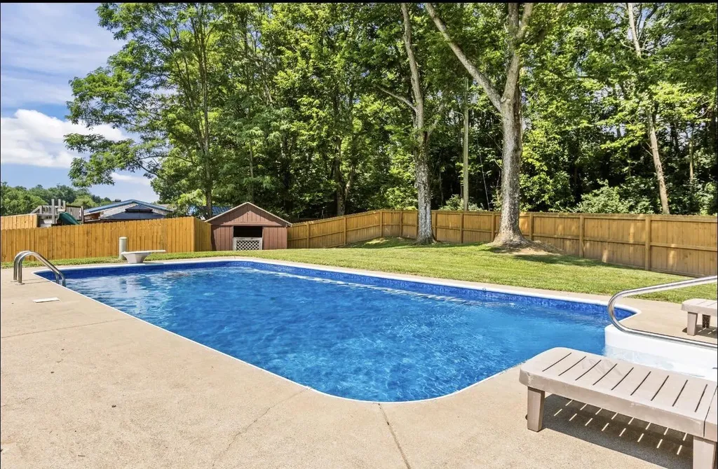 1780 Stoner-ephesus Road Winchester KY 40391