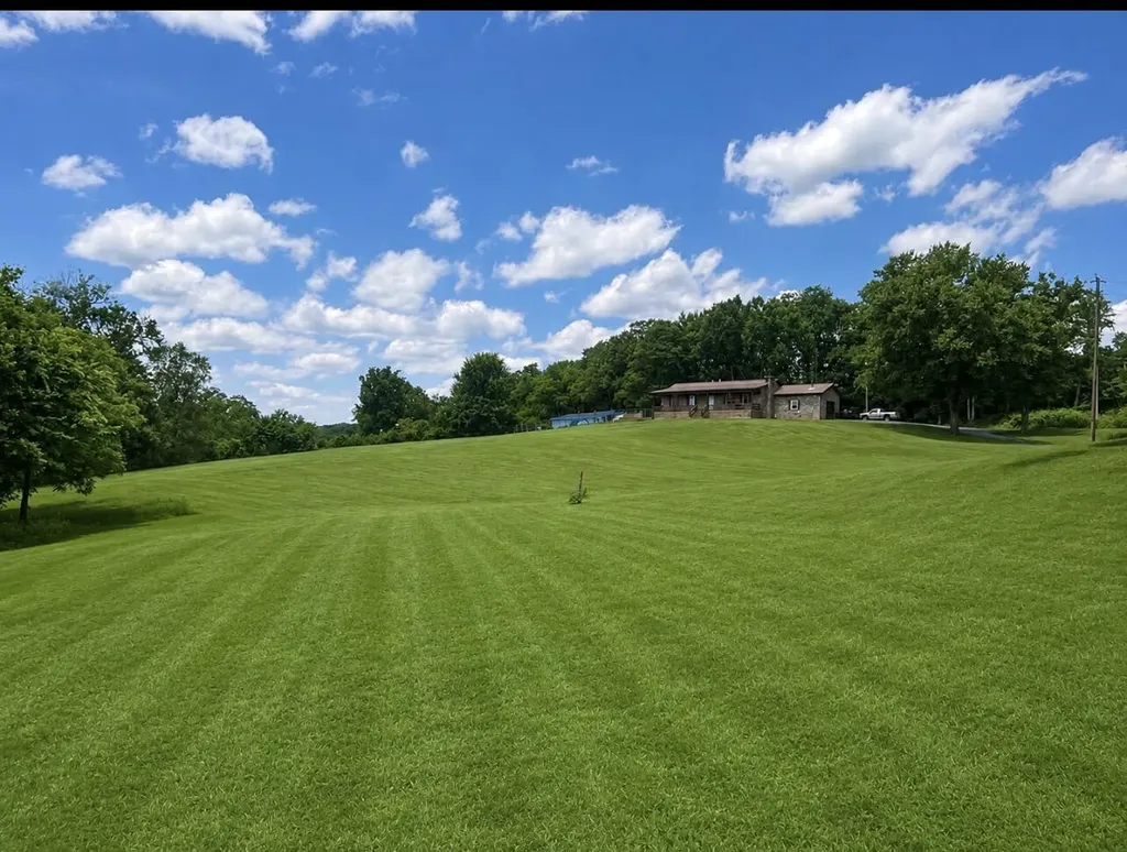 1780 Stoner-ephesus Road Winchester KY 40391