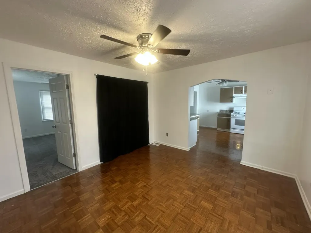 95 Glass Avenue Lexington KY 40505