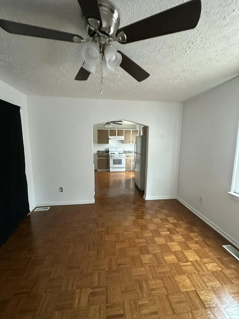 95 Glass Avenue Lexington KY 40505