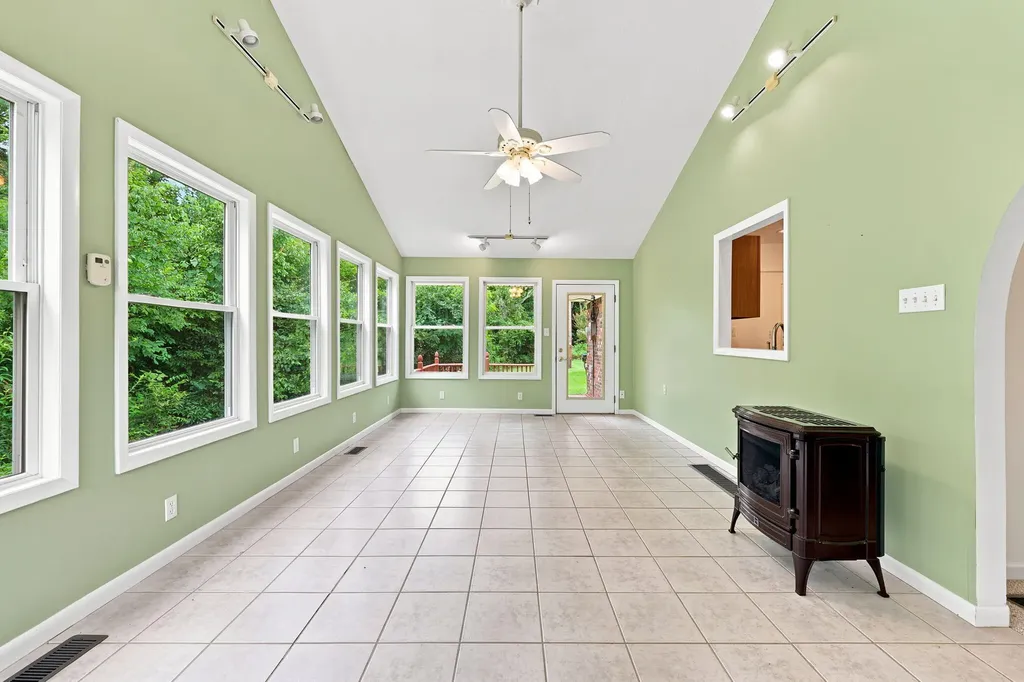 1100 Brush Creek Road Clay City KY 40312