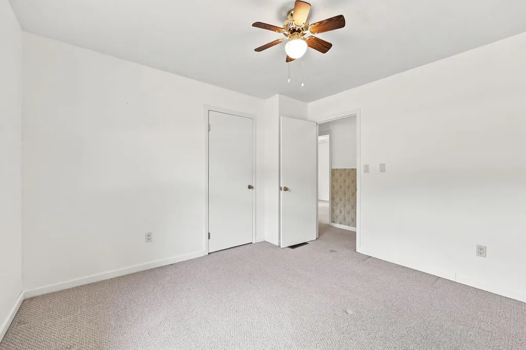 1100 Brush Creek Road Clay City KY 40312