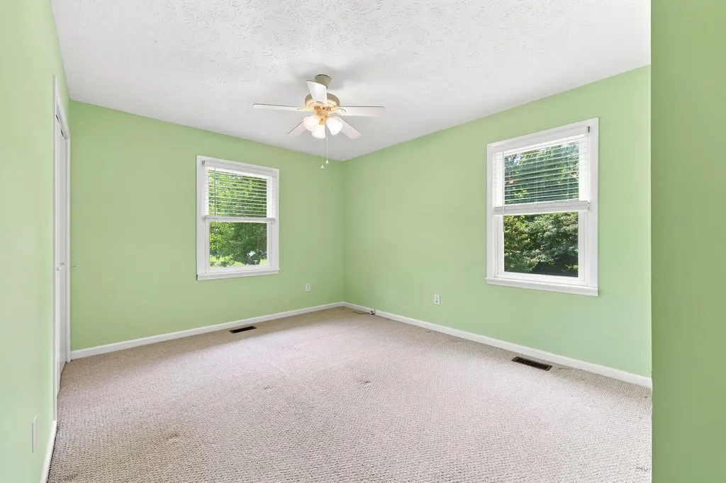 1100 Brush Creek Road Clay City KY 40312