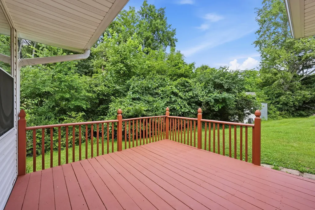 1100 Brush Creek Road Clay City KY 40312