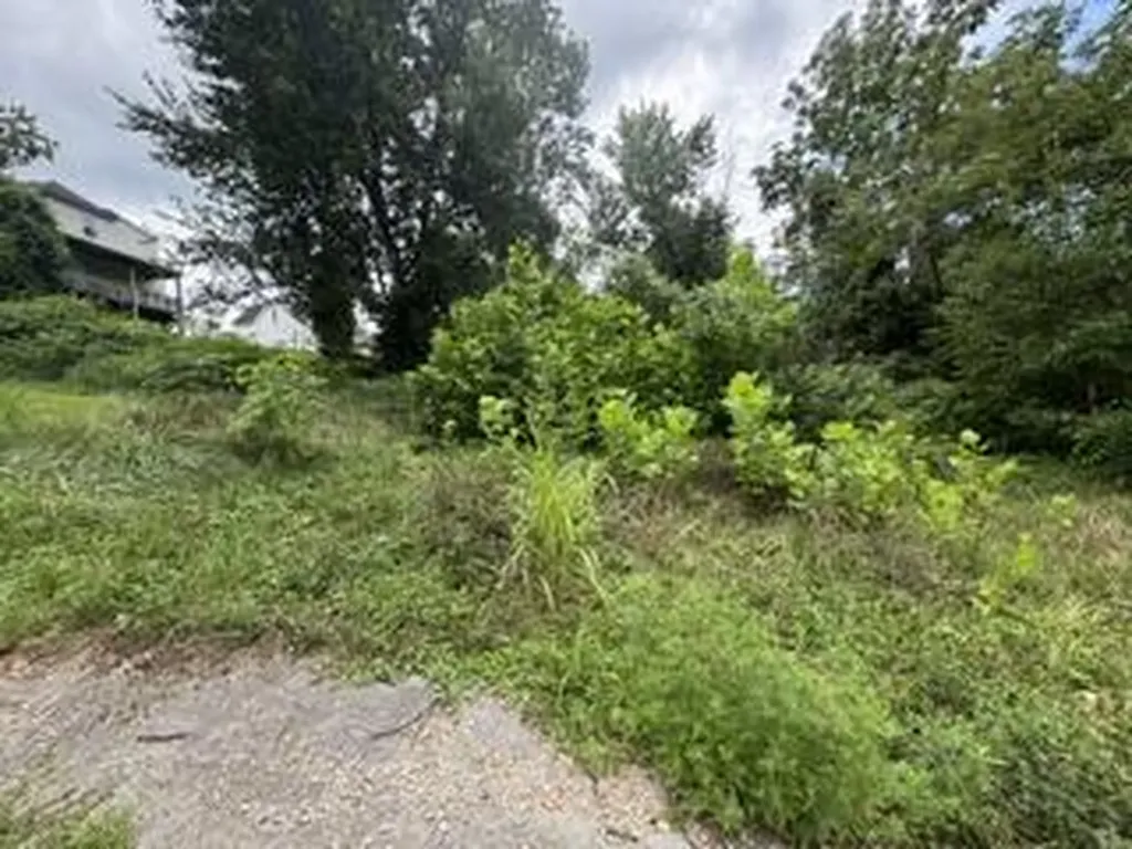 109 Miller Street Somerset KY 42501