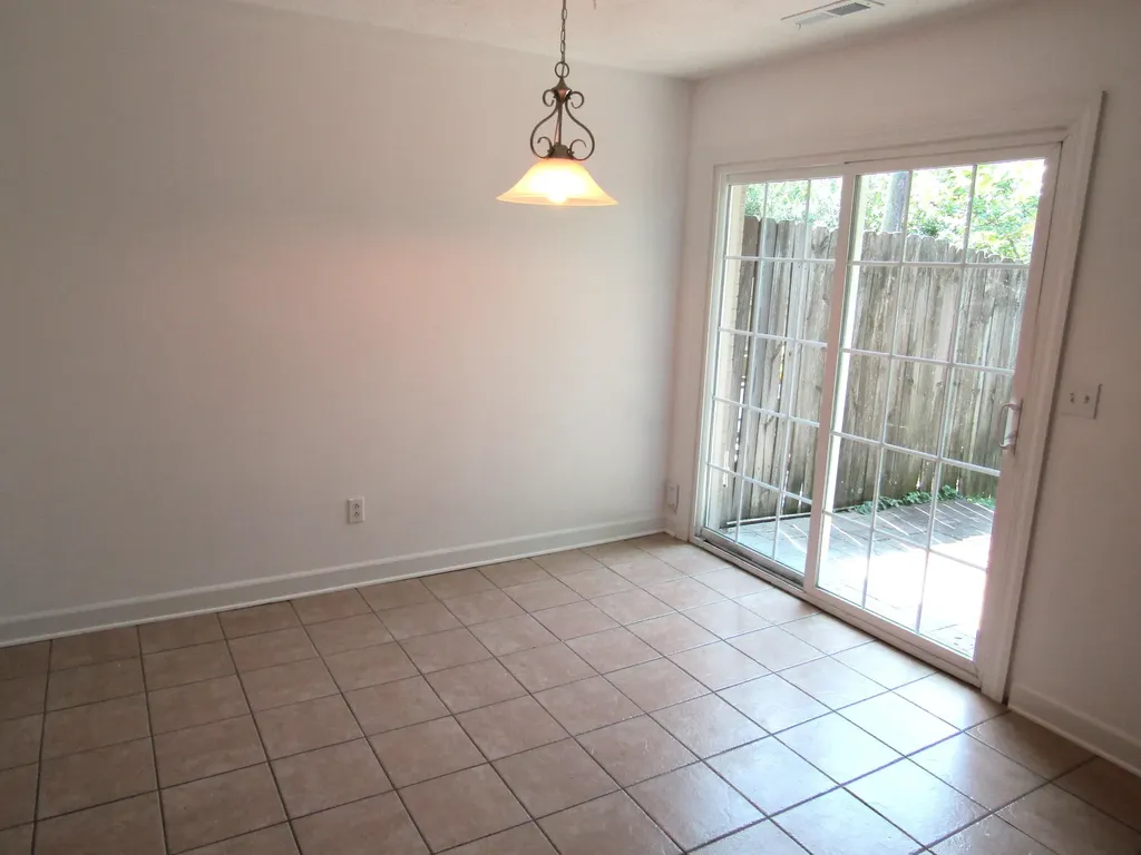 204 Regency Point Path Lexington KY 40503