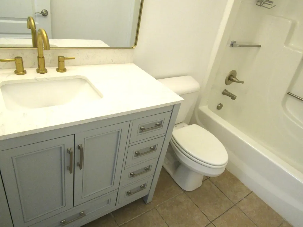 204 Regency Point Path Lexington KY 40503